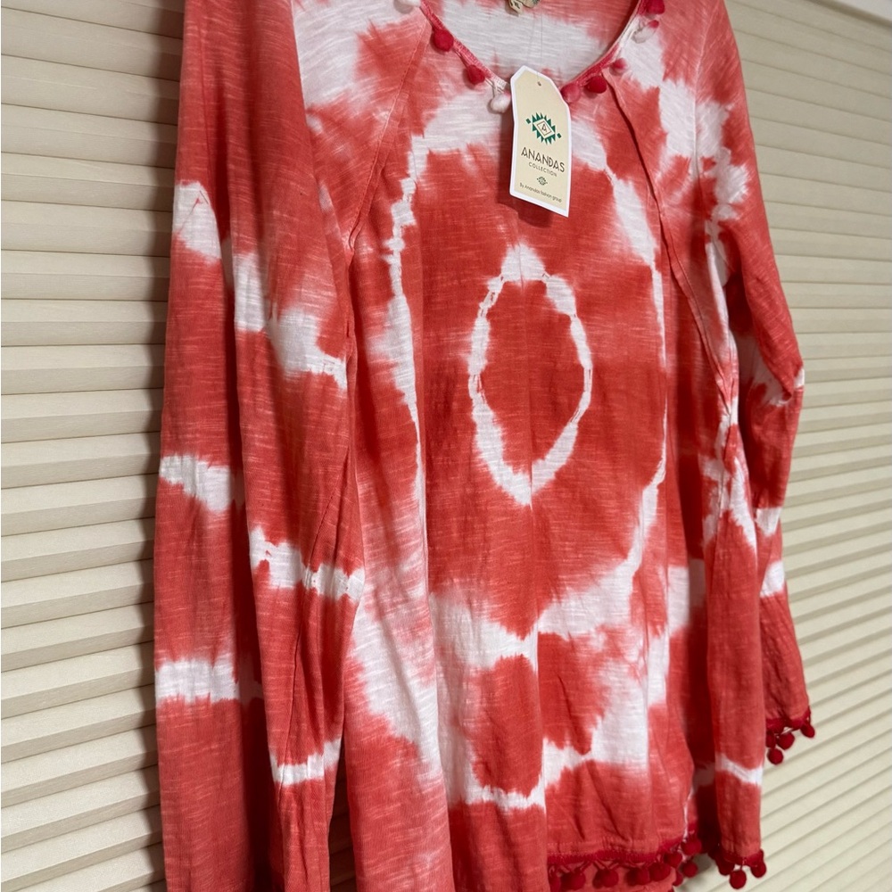 Ananda Design Red and White Bell Sleeve Blouse - Picture 2 of 8